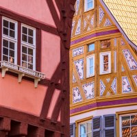 Mauchartisches Haus - Wunderschön verziertes Gebäude.