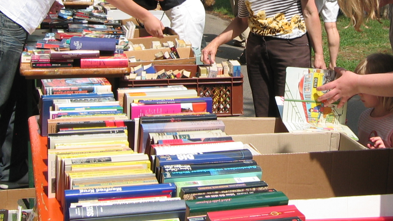 Bücherflohmarkt, © Stadtbücherei Esslingen