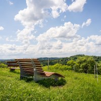 Ruheliege am Aussichtspunkt "Hohe Tanne", © agentur arcos/Niki Eilers