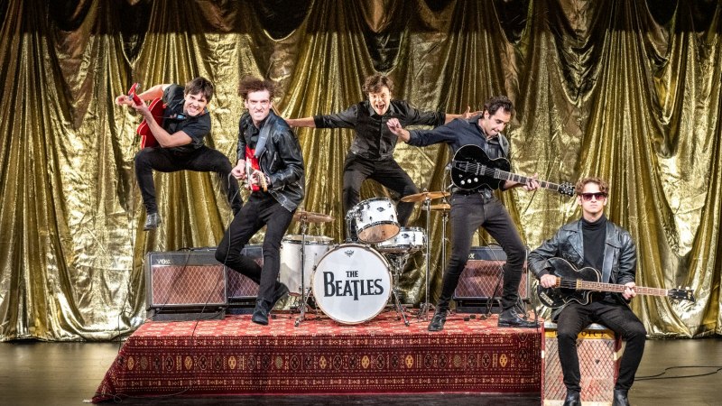 "Backbeat – Die Beatles in Hamburg" – Musical von Iain Softley und Stephen Jeffreys