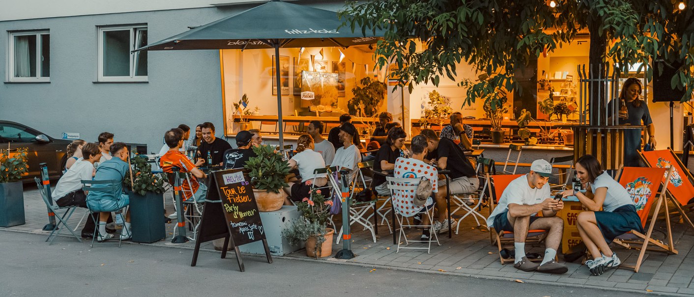 Terrasse Fietsen Abend, © Radcafé Fietsen