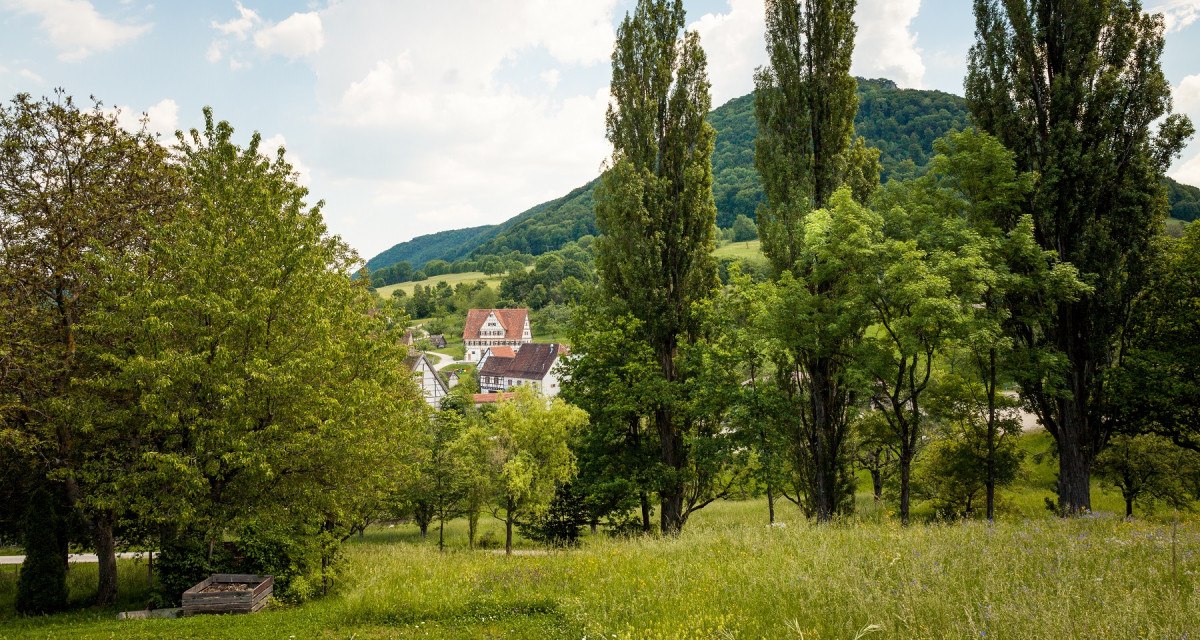 Blick auf das Freilichtmuseum Beuren, © hochgehberge