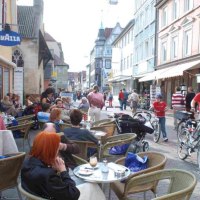 Im Café Lavazza auf der Inneren Brücke trifft man sich gerne, © EST