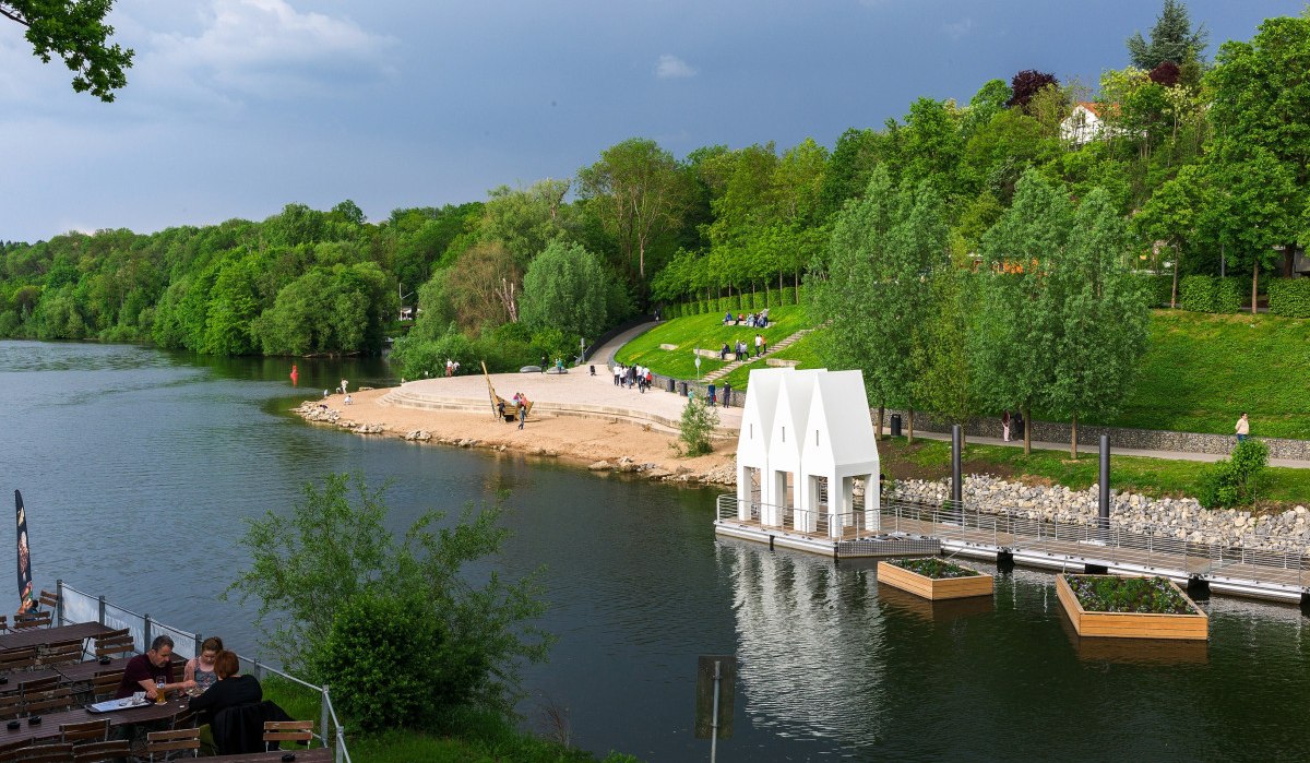 Die Station "Badehaus" in Remseck am Neckar wurde im Rahmen des Architekturprojekts "16 Stationen" vom Archtitekturbüro Christoph Mäckler Architekten (Frankfurt) zur Remstal Gartenschau 2019 entworfen., © Remstal Tourismus e.V., Architekt: Christoph Mäckler Architekten, Frankfurt