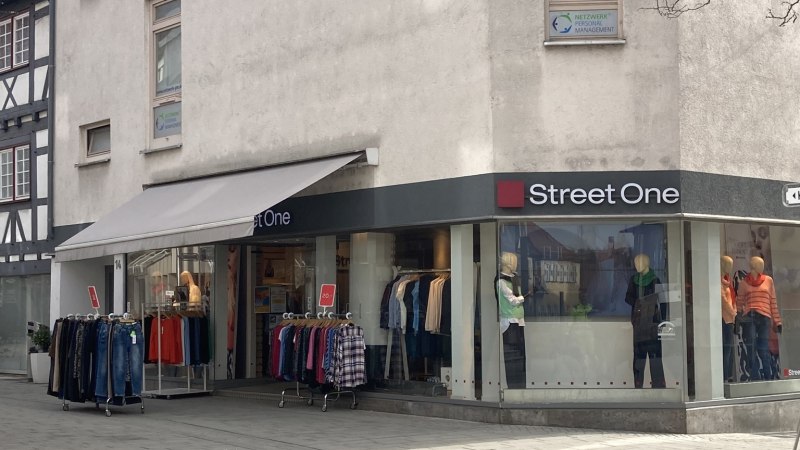 Außenansicht "Street One" Nürtingen Partner Store, © Lena Besemer