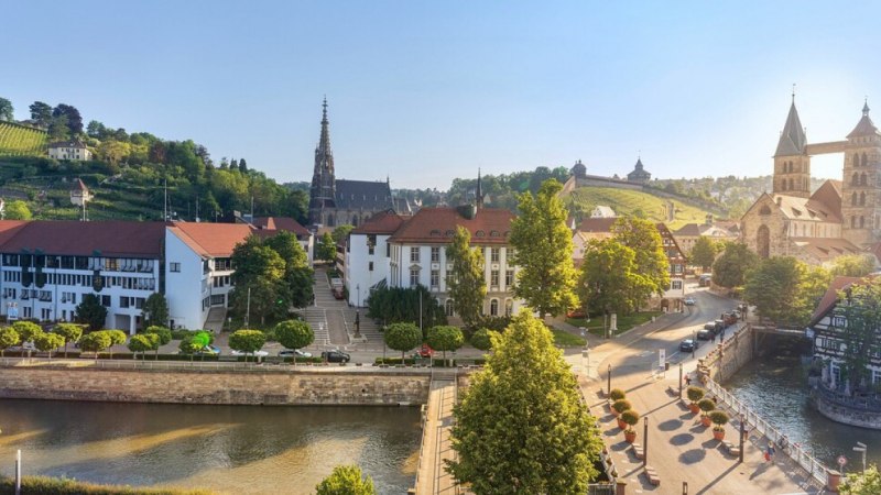 Vom Zollberg gelingen wunderschöne Aufnahmen der Stadt, © EST