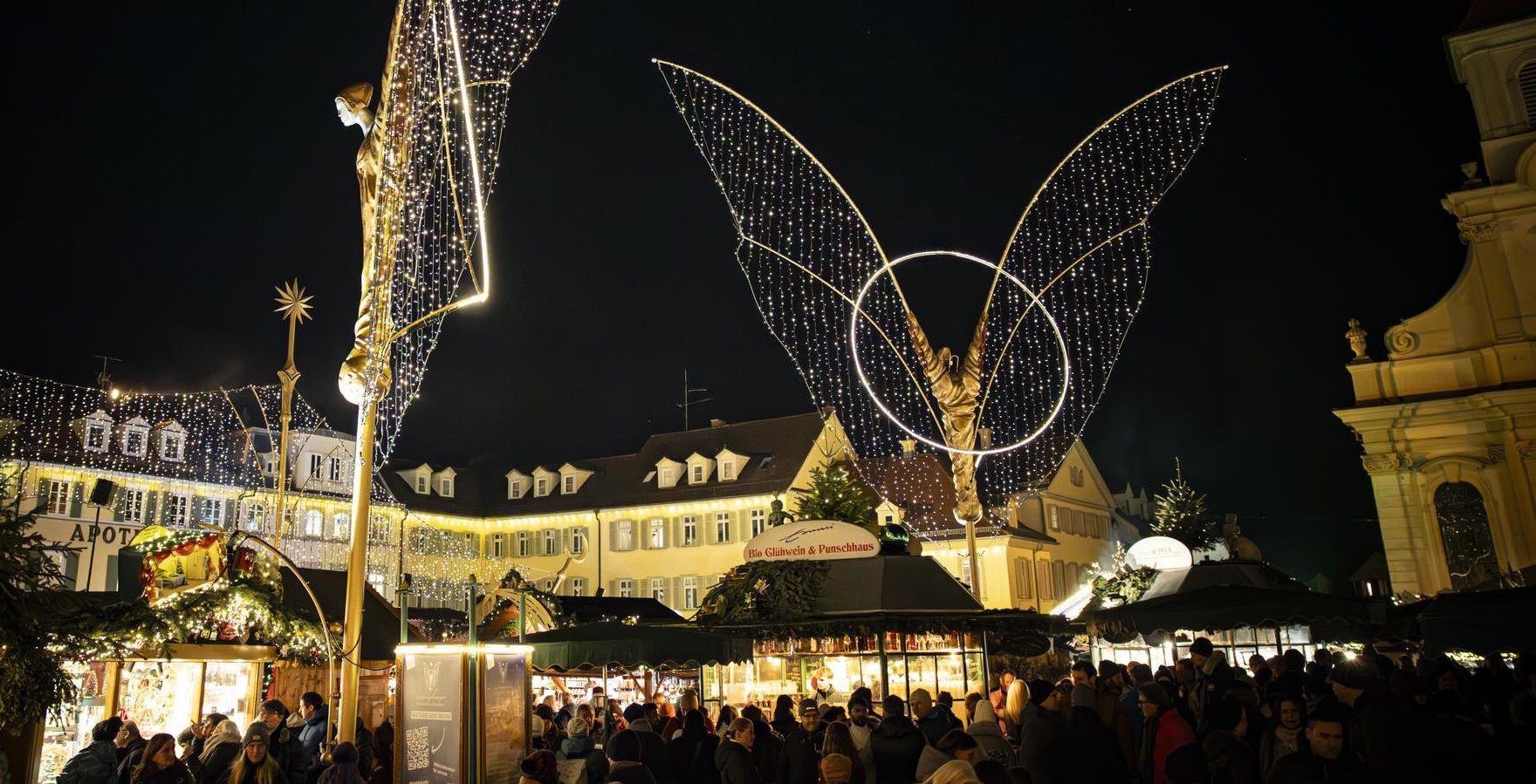 Impression Ludwigsburger Weihnachtsmarkt mit Engeln, © Stuttgart-Marketing GmbH, Sarah Schmid