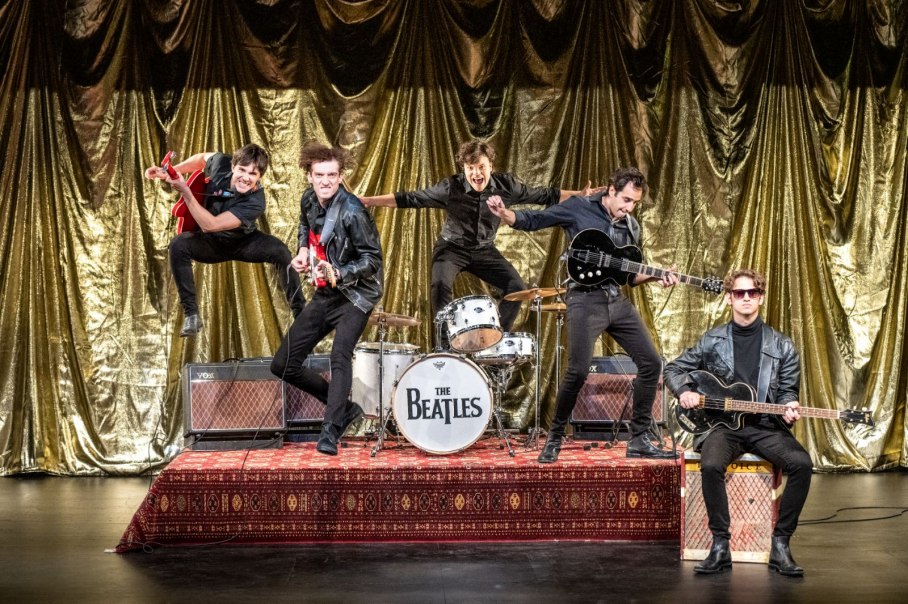 "Backbeat – Die Beatles in Hamburg" – Musical von Iain Softley und Stephen Jeffreys