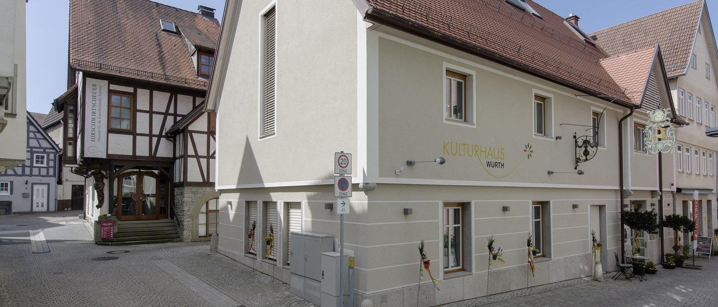 Kulturhaus Würth mit Bibliothek Frau Holle, © Würth / Schambeck