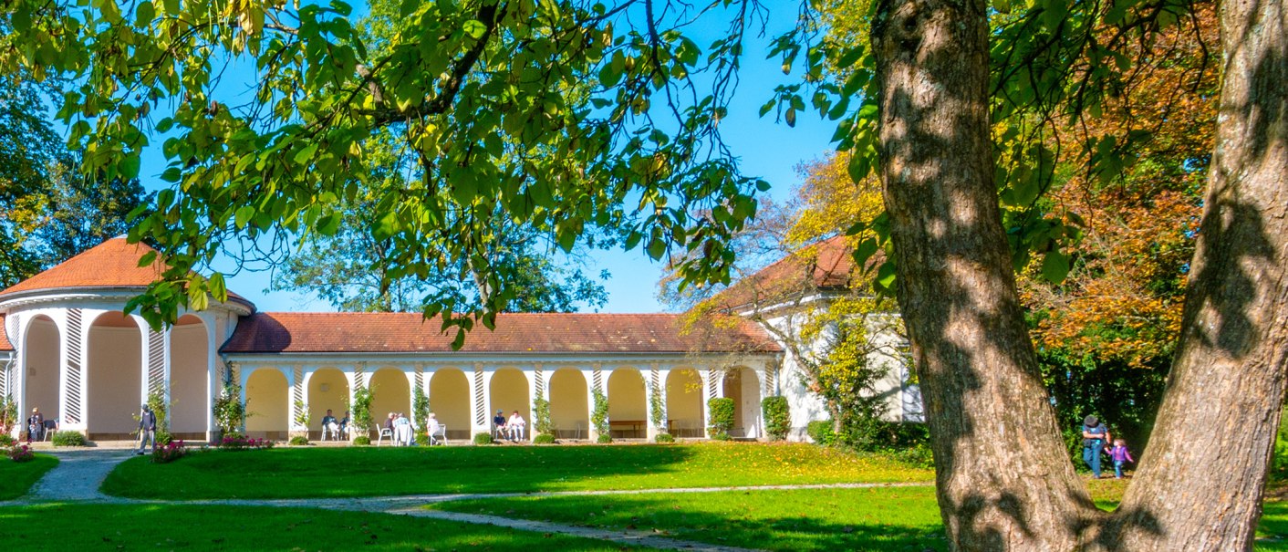 Wandelhalle im Kurpark Bad Boll, © Bad Boll