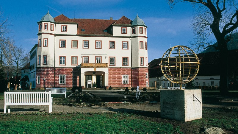 Schloss der Grafen von Rechberg mit Schlossgarten in Donzdorf