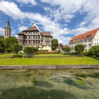 Blick auf das Residenzschloss und die Entdeckerwelt, © Bad Urach Tourismus