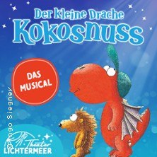 Der kleine Drache Kokosnuss - Das Musical, © links im Bild