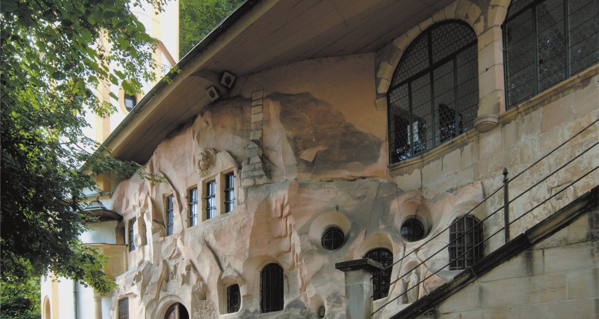 Blick auf die Felsenkapelle St. Salvator, © Foto: Walter Laible